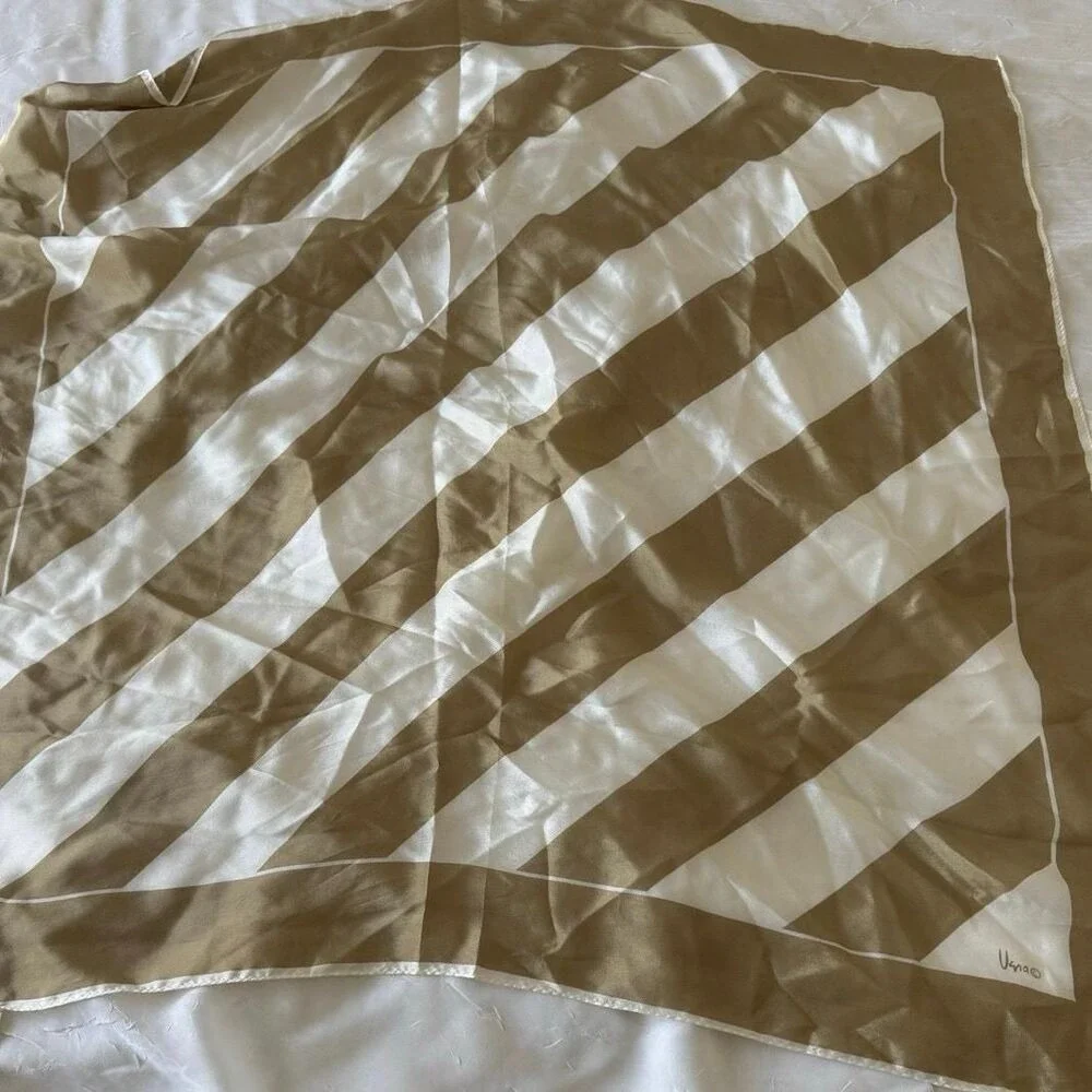 Vera Neumann Vintage Diagonal Stripe 100% Silk 28 x 28‎ Square Scarf